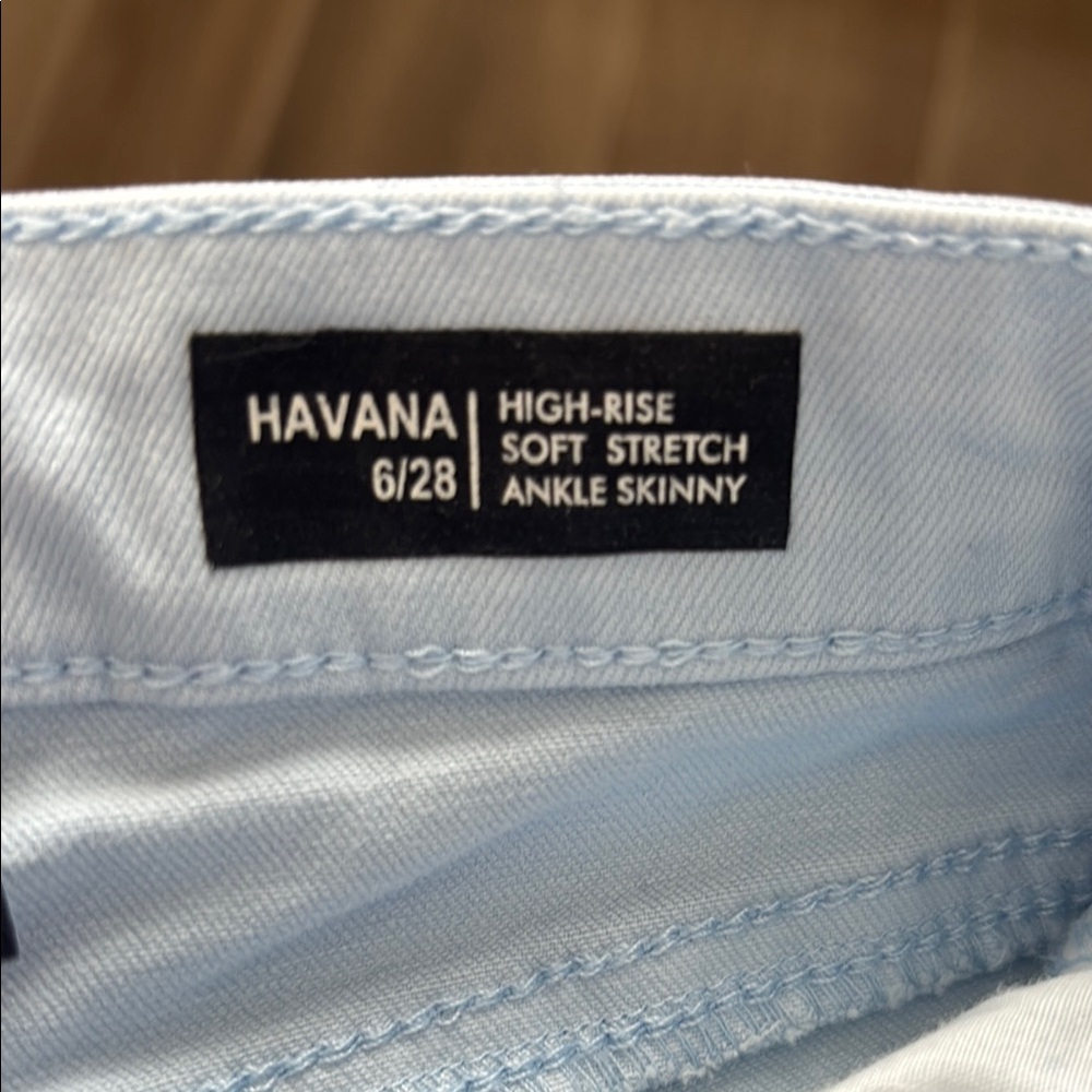 Buffalo Women's Light Blue Jeans - Picture 6 of 11